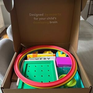 Lovevery The Investigator Play Kit New